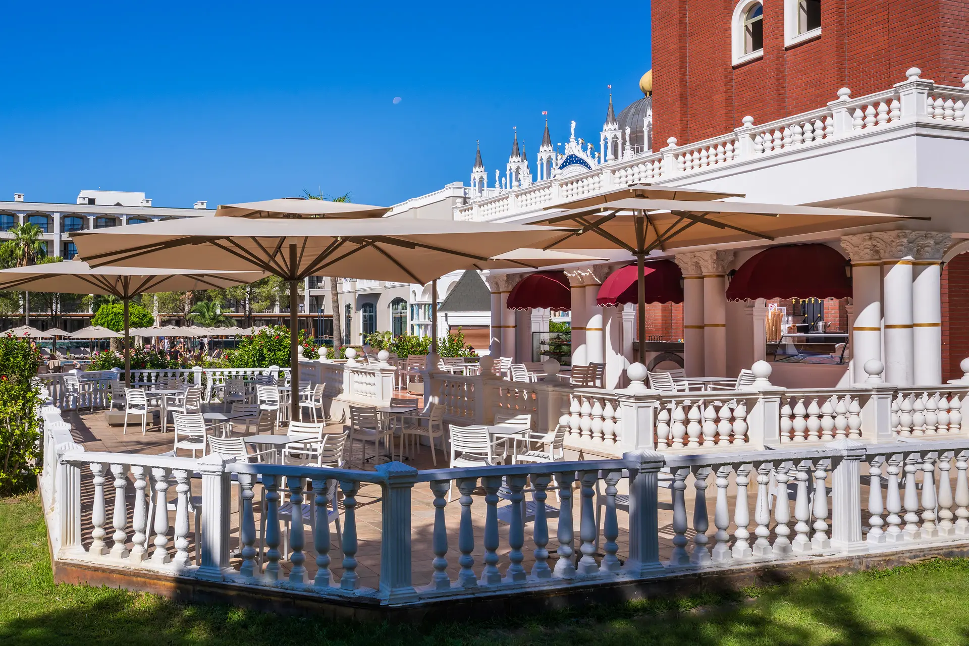 Campanile Bar